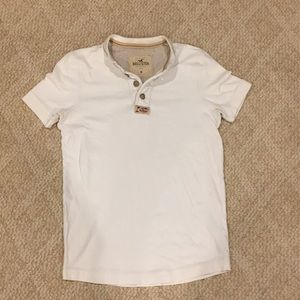 Hollister shirt